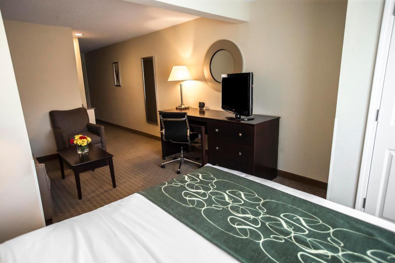 Comfort Suites University Area Notre Dame-South Bend Exterior foto